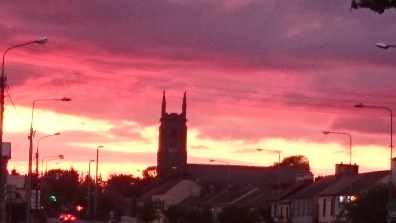 Skellys Hotel Ballymahon Kültér fotó